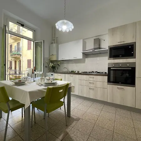 Muretto Di 5 - 50 M From The Sea Apartment *